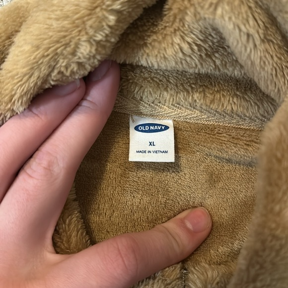 Women’s Cinch-able Sherpa Top - Picture 3 of 3